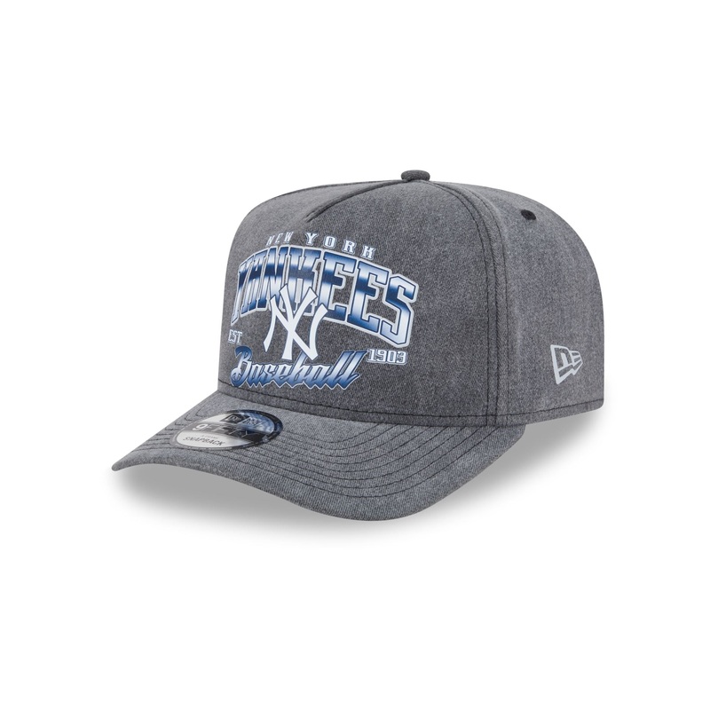 New York Yankees Washed 9FIFTY A-Frame Snapback Hat One Size