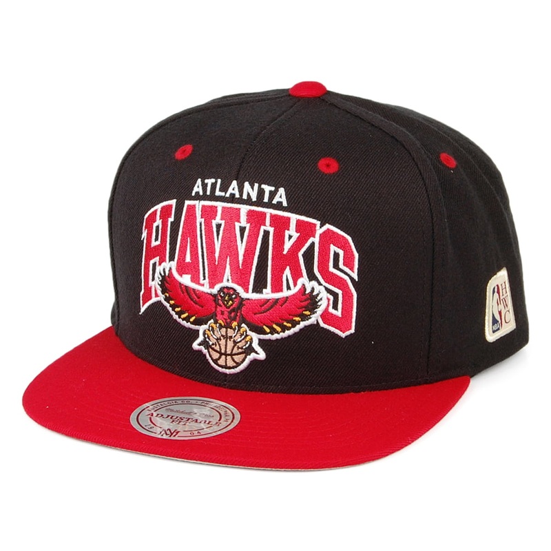 Mitchell & Ness Atlanta Hawks Snapback Cap – NBA Arch 2 Tone – Black-Red Adjustable