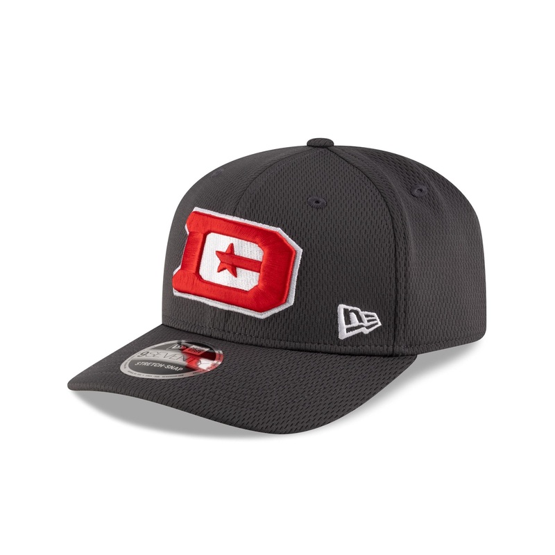 DC Defenders Gray 9SEVENTY Stretch-Snap Hat One Size