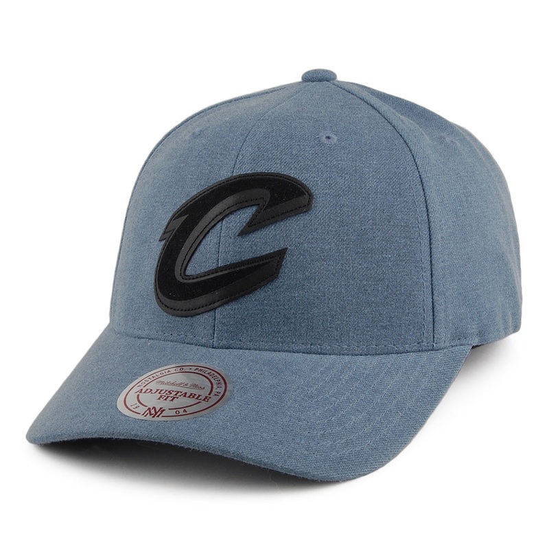 Mitchell & Ness Cleveland Cavaliers Low Pro Snapback Cap – Erode – Blue Adjustable