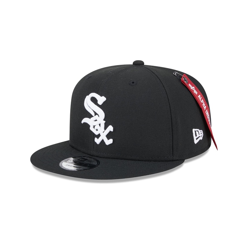 Alpha Industries x Chicago White Sox Black 9FIFTY Snapback Hat One Size