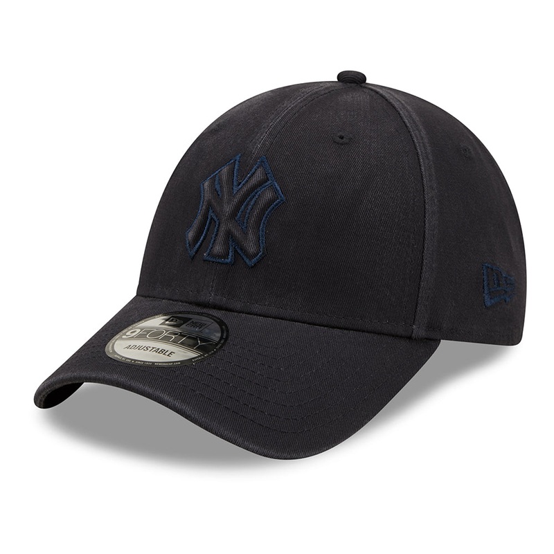 New Era 9FORTY New York Yankees Baseball Cap – MLB Raised Logo – Navy Blue Adjustable