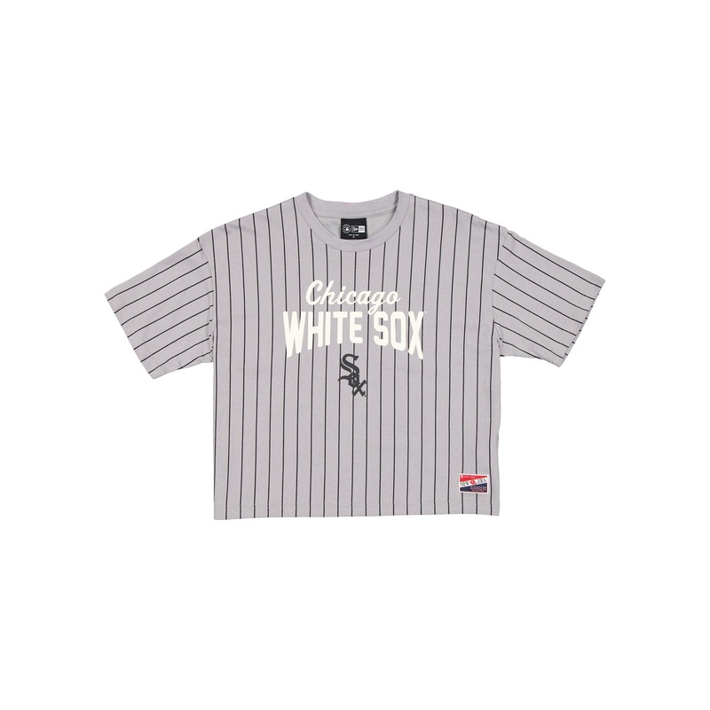 Chicago White Sox Throwback Pinstripe Women’s T-Shirt XS