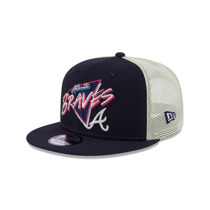 Atlanta Braves Glow-In-The-Dark 9FIFTY Trucker Hat One Size