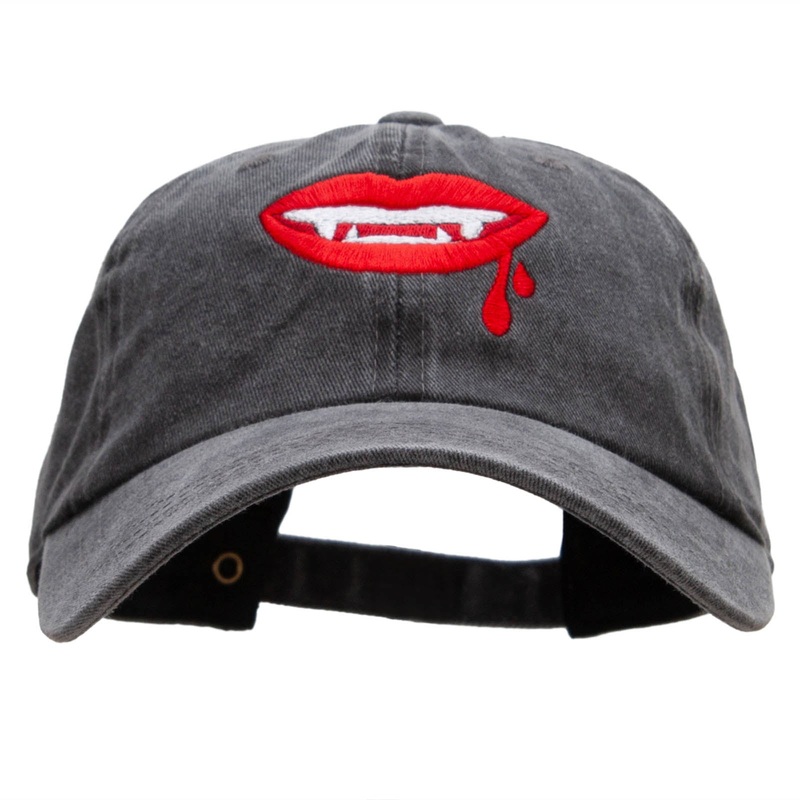 Dripping Lips Embroidered Unstructured Cotton Cap Black One Size