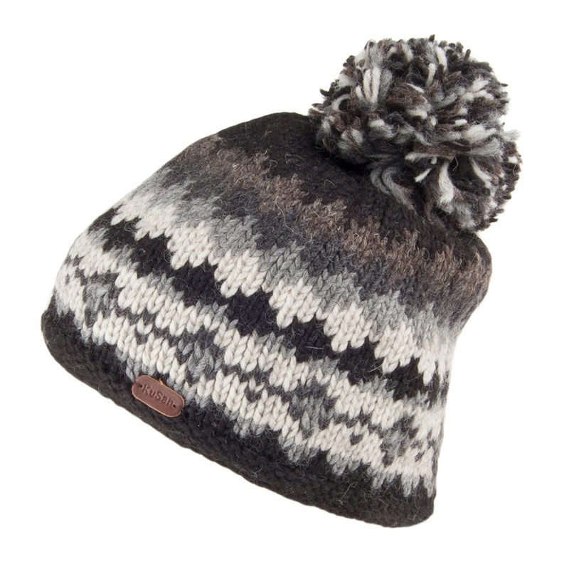 Kusan Short Bobble Hat – Black-Charcoal 1-Size