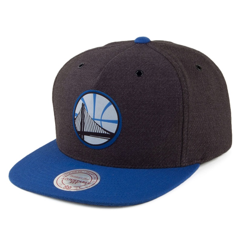 Mitchell & Ness Golden State Warriors Snapback Cap – Woven Reflective – Charcoal-Blue Adjustable