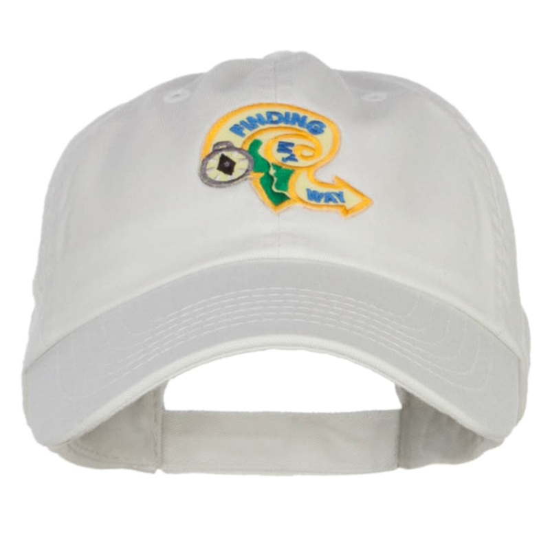 Finding My Way Compass Patched Low Cap White One Size