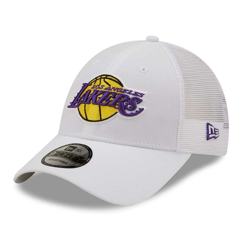 New Era 9FORTY L.A. Lakers Trucker Cap – NBA Home Field – White Adjustable