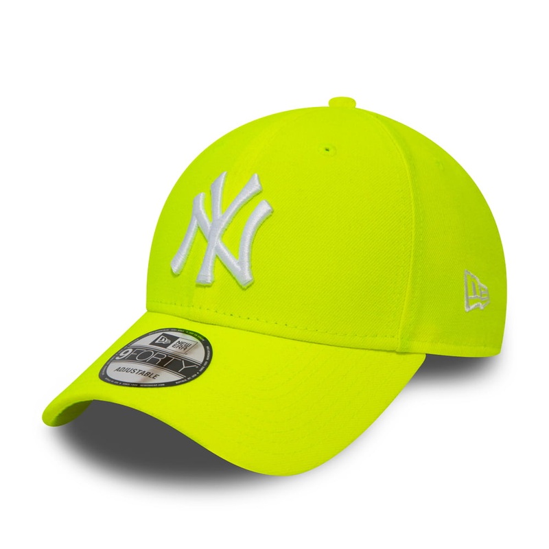 New Era 9FORTY New York Yankees Baseball Cap – MLB League Essential Neon Pack – Neon Yellow Adjustable