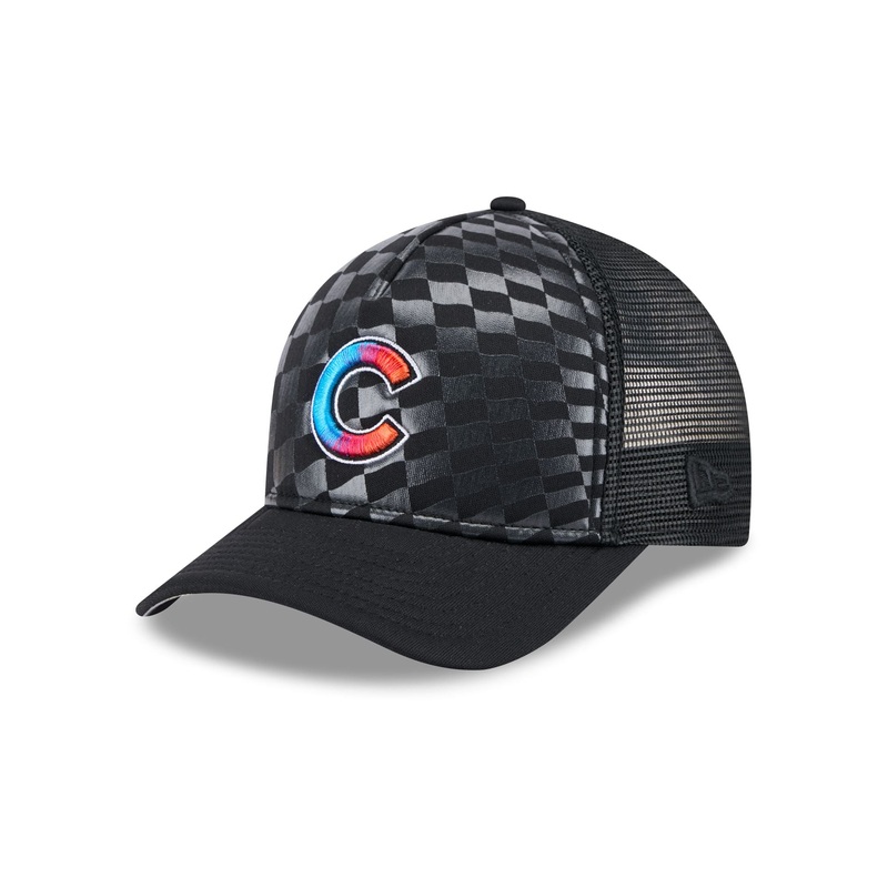 Chicago Cubs Gradient Raceway 9FORTY M-Crown A-Frame Trucker Hat One Size