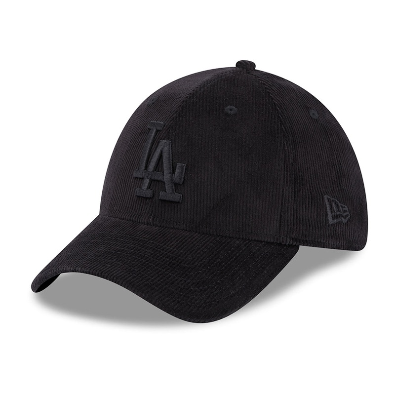New Era 39THIRTY L.A. Dodgers Baseball Cap – MLB Cord – Black On Black Small/Medium