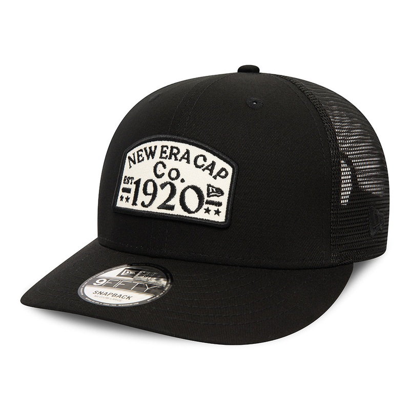 New Era 9FIFTY Pre-curved Trucker Cap – Black Small/Medium