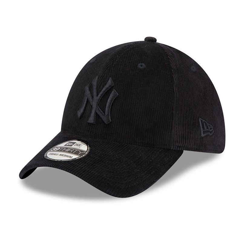 New Era 39THIRTY New York Yankees Baseball Cap – Cord – Black On Black Small/Medium