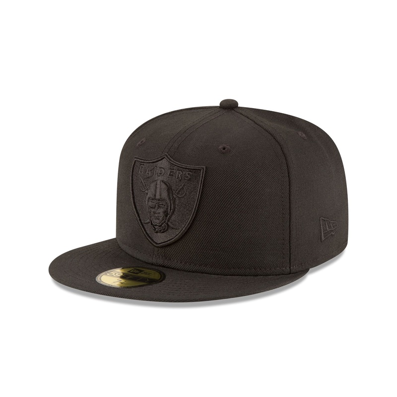 Las Vegas Raiders Black on Black 59FIFTY Fitted Hat 6 7/8