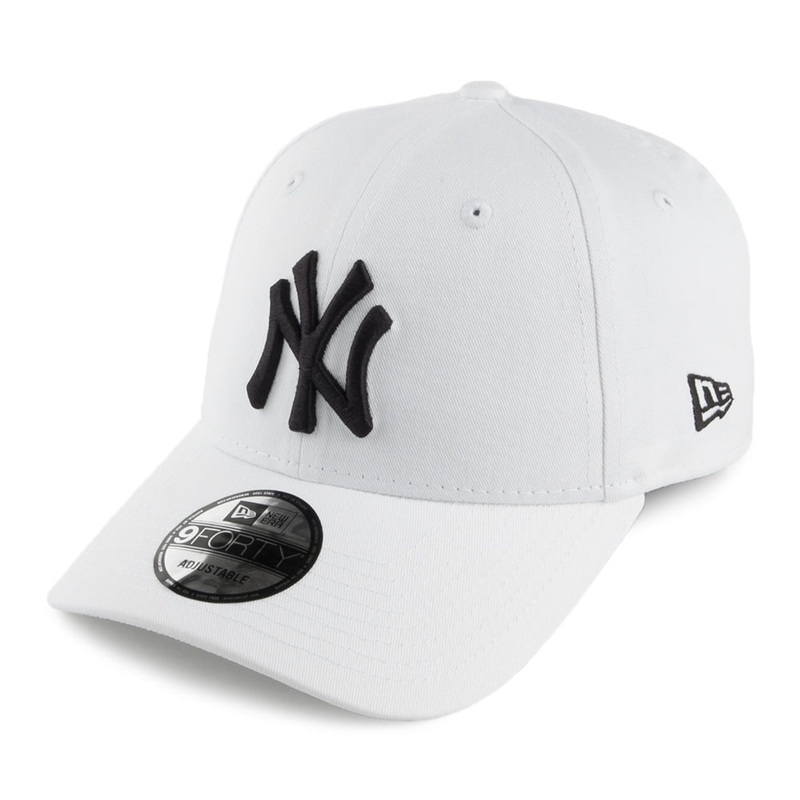 New Era 9FORTY New York Yankees Baseball Cap – MLB League Essential – White Adjustable