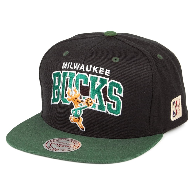 Mitchell & Ness Milwaukee Bucks Snapback Cap – NBA Arch 2 Tone – Black-Green Adjustable