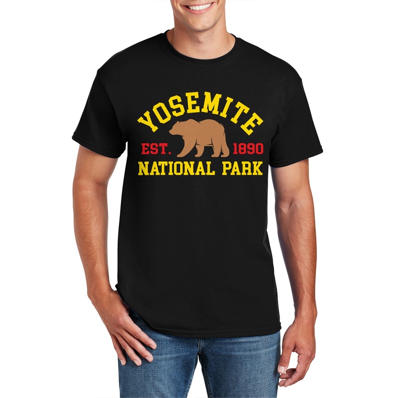 Yosemite Great National Park Graphic Men’s DryBlend Cotton Polyester T-Shirt Black S