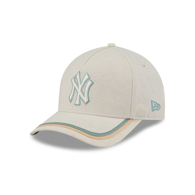New York Yankees Neutral Hemp 9FORTY M-Crown A-Frame Adjustable Hat One Size