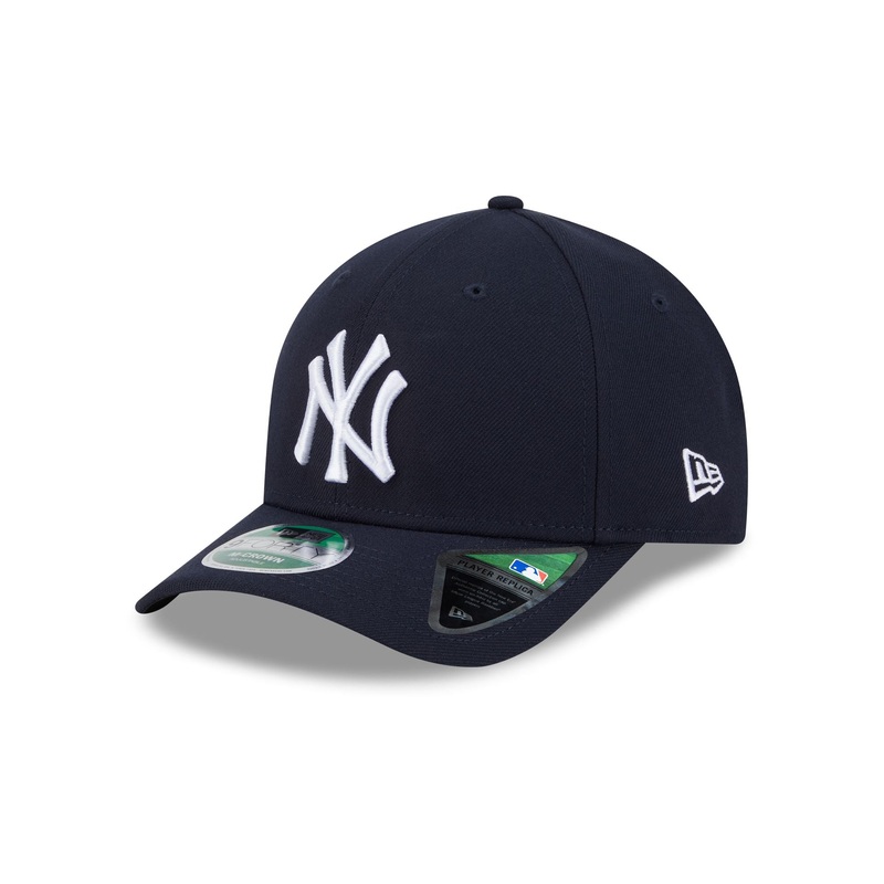 New York Yankees Kids Authentic Collection 9FORTY M-Crown Snapback Hat Youth