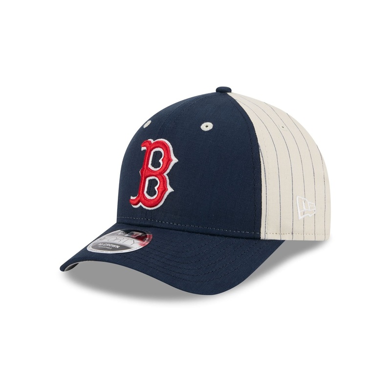 Boston Red Sox Linen 9FORTY M-Crown Snapback Hat One Size