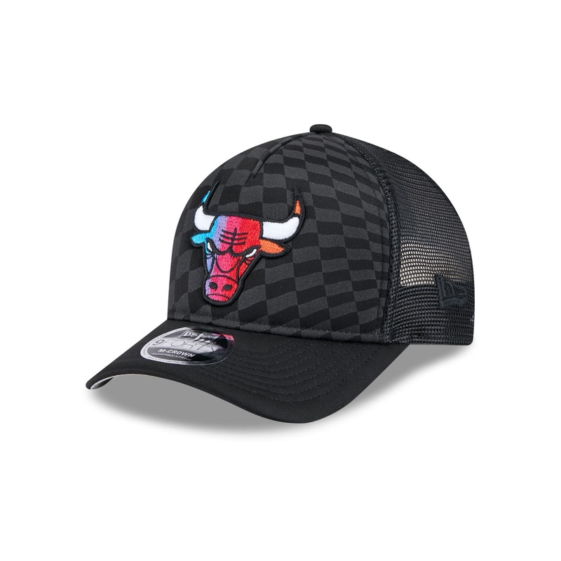 Chicago Bulls Gradient Raceway 9FORTY M-Crown A-Frame Trucker Hat One Size