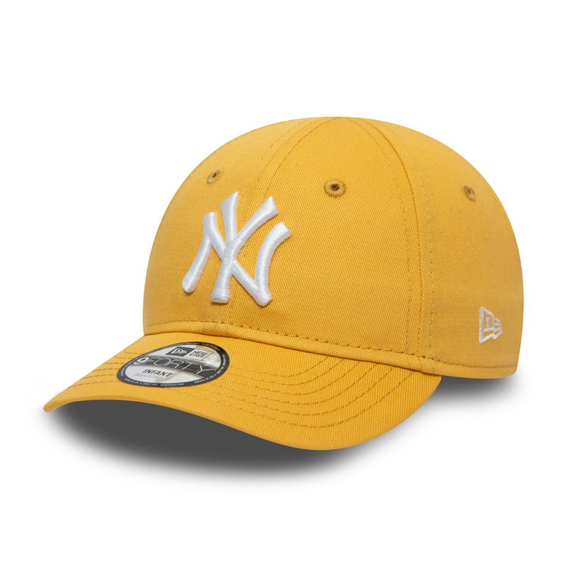 New Era Baby 9FORTY New York Yankees Baseball Cap – League Essential – Yellow-White Infant 1-Size