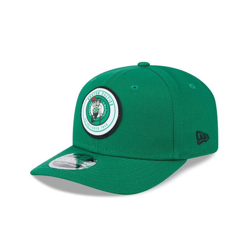 Boston Celtics Circle Patch 9SEVENTY Stretch-Snap Hat One Size