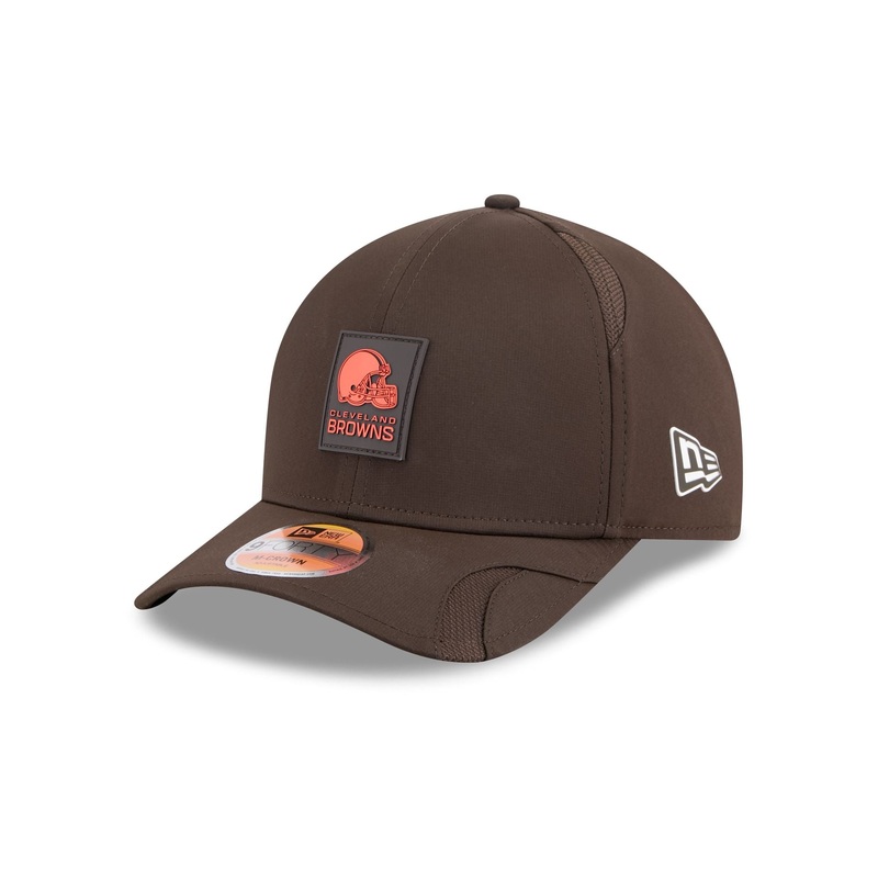 Cleveland Browns 2025 Sideline Hot Weather 9FORTY M-Crown Snapback Hat One Size