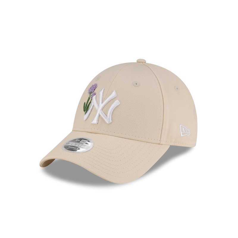 New York Yankees Beaded Floral Cream Women’s 9FORTY Adjustable Hat One Size