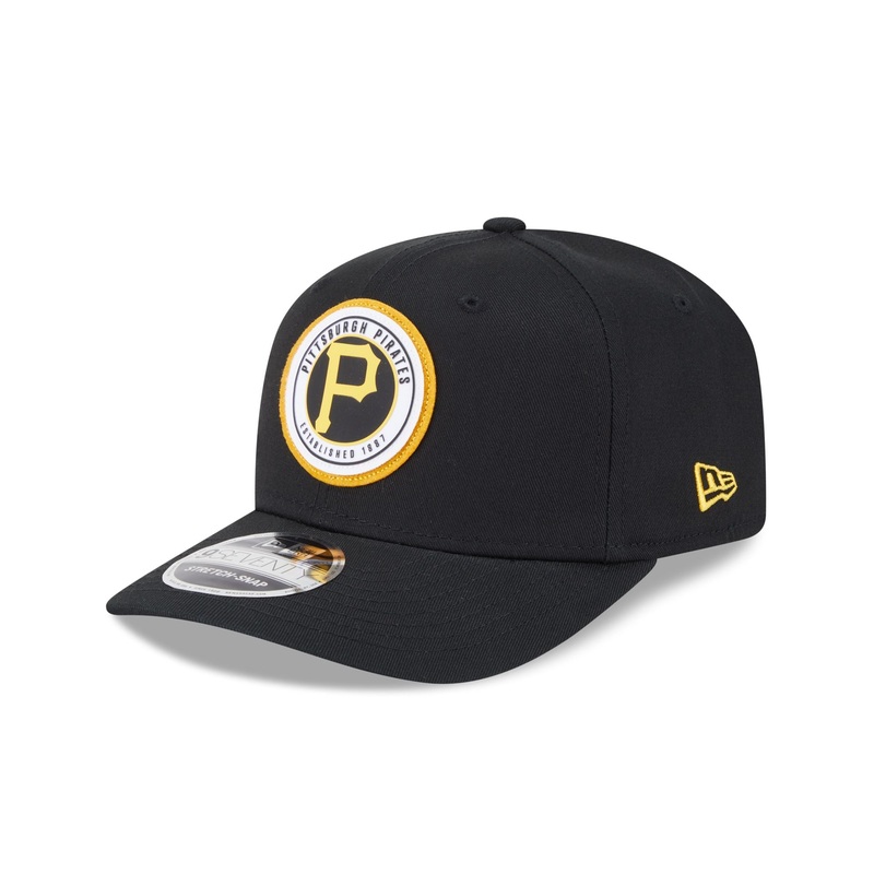 Pittsburgh Pirates Circle Patch 9SEVENTY Stretch-Snap Hat One Size