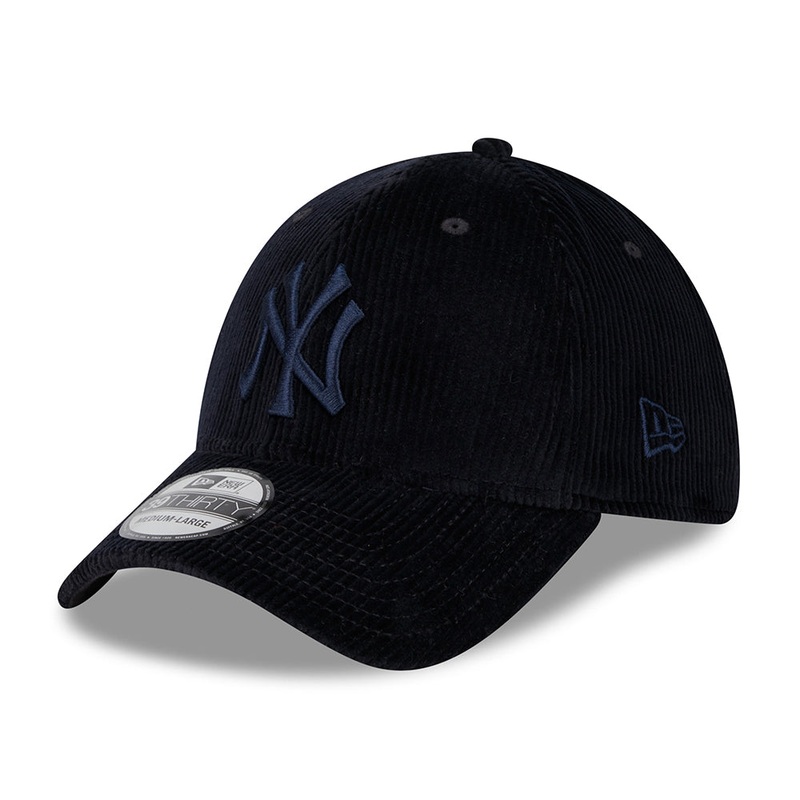 New Era 39THIRTY New York Yankees Baseball Cap – MLB Wide Cord – Navy On Navy Small/Medium