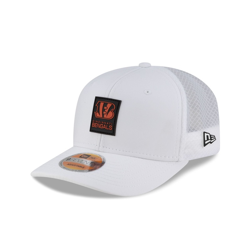 Cincinnati Bengals 2025 Sideline Hot Weather White 9SEVENTY Trucker Hat One Size