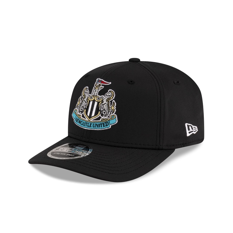 Newcastle United FC Core Black 9SEVENTY Stretch-Snap Hat One Size