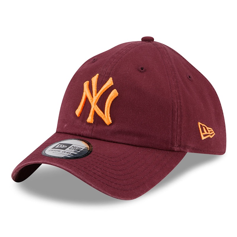 New Era 9TWENTY New York Yankees Baseball Cap – MLB League Essential Casual Classic – Washed Maroon Adjustable