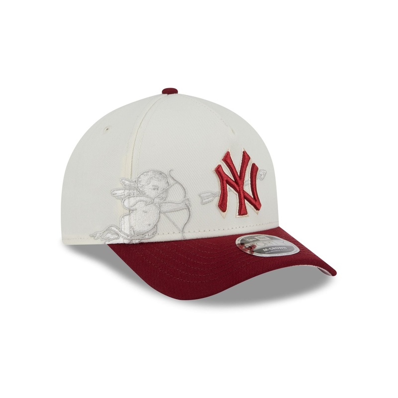 New York Yankees Cherub 9FORTY M-Crown A-Frame Snapback Hat One Size