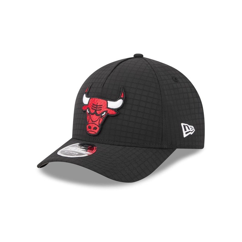 Chicago Bulls Ripstop 9FORTY M-Crown A-Frame Snapback Hat One Size