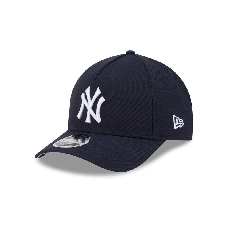 New York Yankees Authentic Collection 9FORTY M-Crown A-Frame Snapback Hat One Size