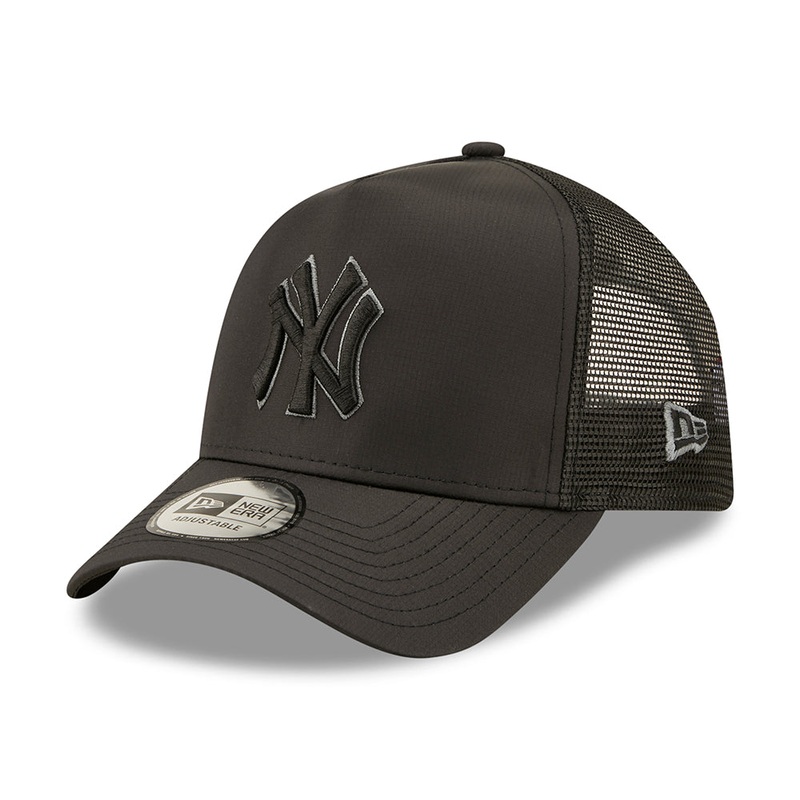 New Era 9FORTY New York Yankees A-Frame Trucker Cap – MLB Tonal Black – Black Adjustable