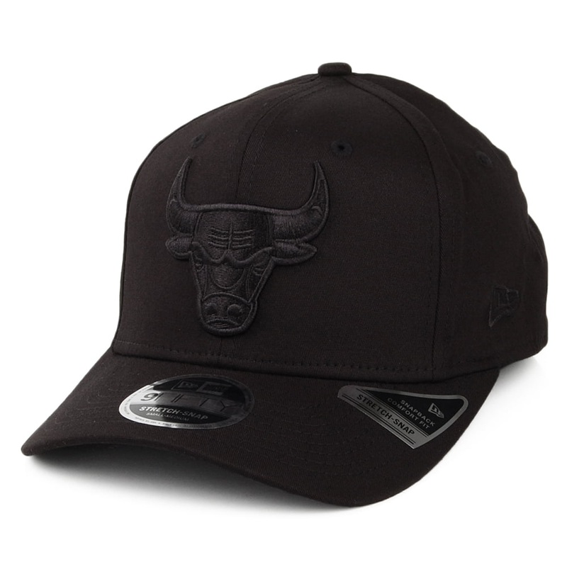 New Era 9FIFTY Chicago Bulls Snapback Cap – NBA Tonal Stretch Snap – Black Small/Medium