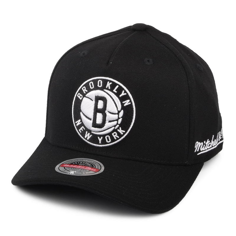 Mitchell & Ness Brooklyn Nets Snapback Cap – NBA Dropback Solid Redline – Black Adjustable
