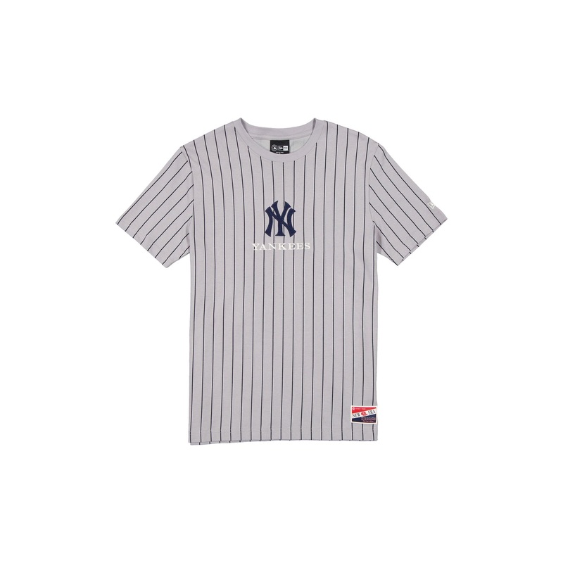 New York Yankees Throwback Pinstripe T-Shirt S