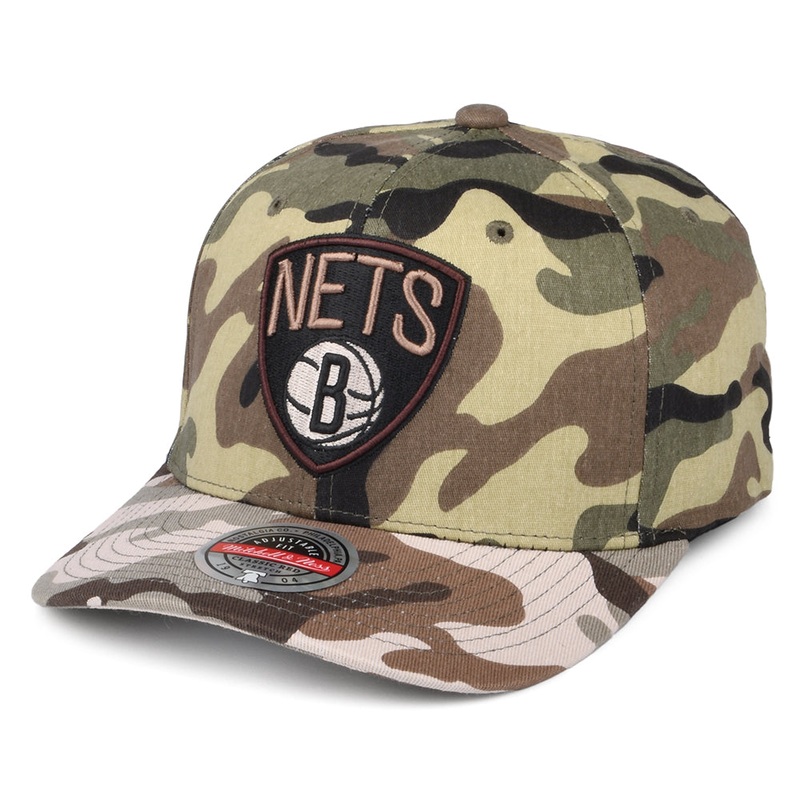 Mitchell & Ness Brooklyn Nets Snapback Cap – NBA Woodland Desert Stretch – Camouflage Adjustable