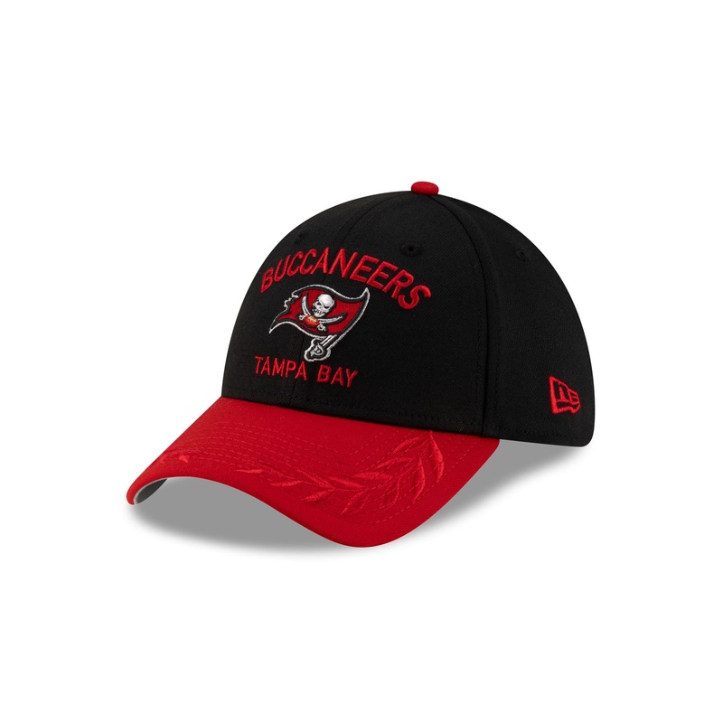 Tampa Bay Buccaneers 2025 Draft 39THIRTY Stretch Fit Hat S/M